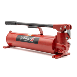 Product photo of an angled 122 in³ Usable Oil Hand Pump against a white background